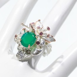 Hõbesõrmus - suure rohelise oonüksiga